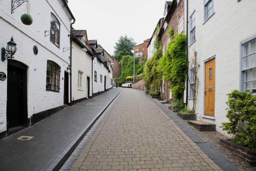 Little Gem On Bridgnorth'S Cartway. River Views Extérieur photo