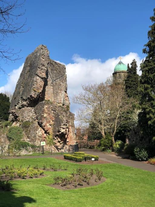 Little Gem On Bridgnorth'S Cartway. River Views Extérieur photo