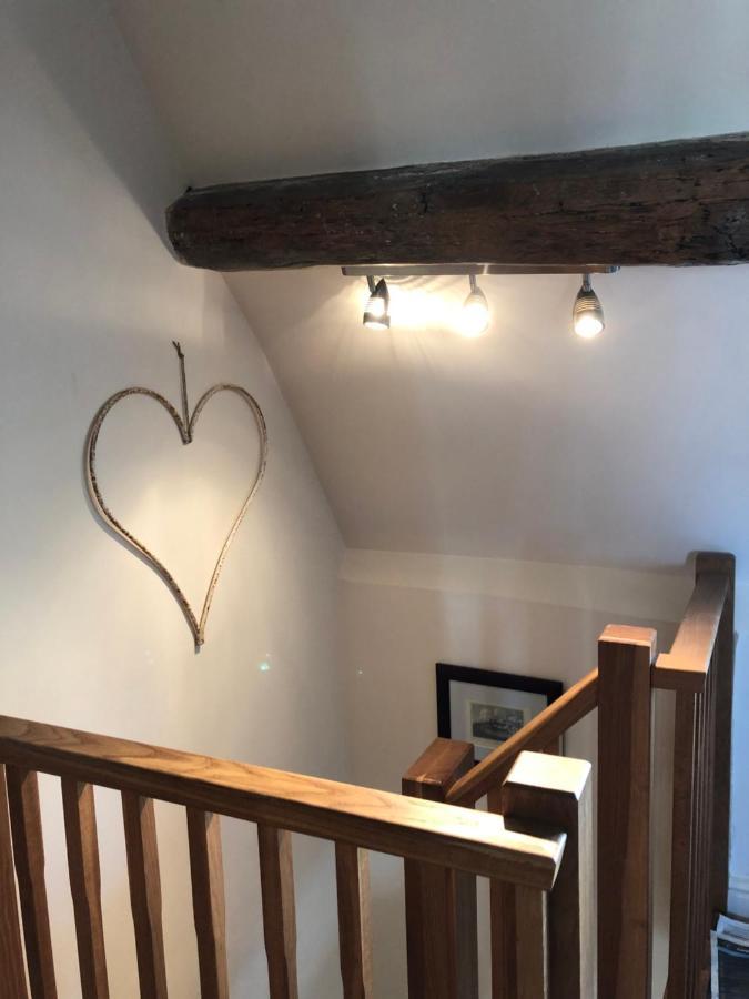 Little Gem On Bridgnorth'S Cartway. River Views Extérieur photo