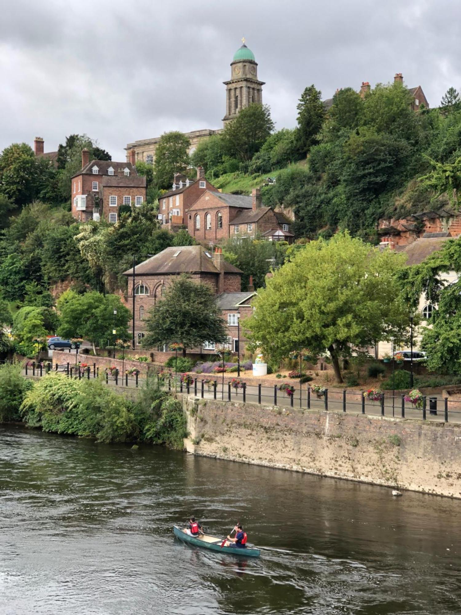 Little Gem On Bridgnorth'S Cartway. River Views Extérieur photo